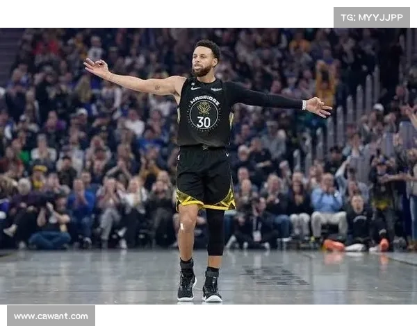 NBA今日里程碑:三巨头92+21创队史56年纪录!库里36+5+7创历史 NBA今日里程碑:三巨头92+21创队史56年纪录!库里36+5+7创历史
